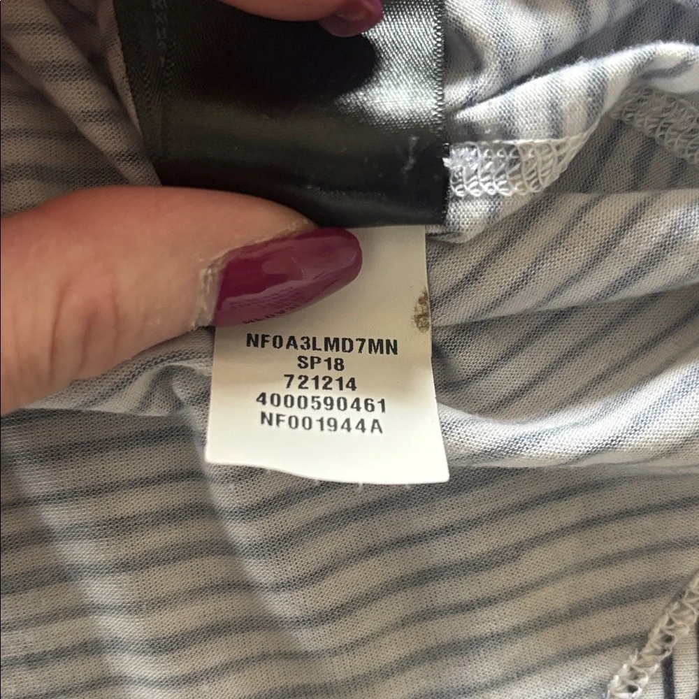 The North Face flash dry striped tee - Picture 8 of 13